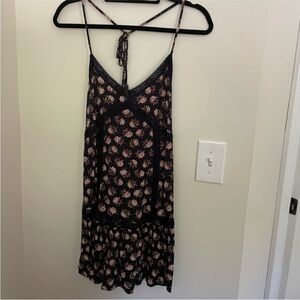 American Eagle Strappy Tie V Neck size medium dress